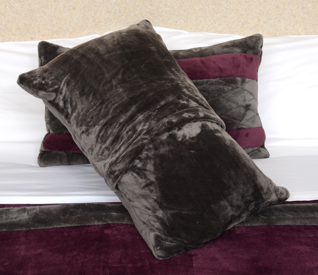 Burgundy & Charcoal King/Cal King
