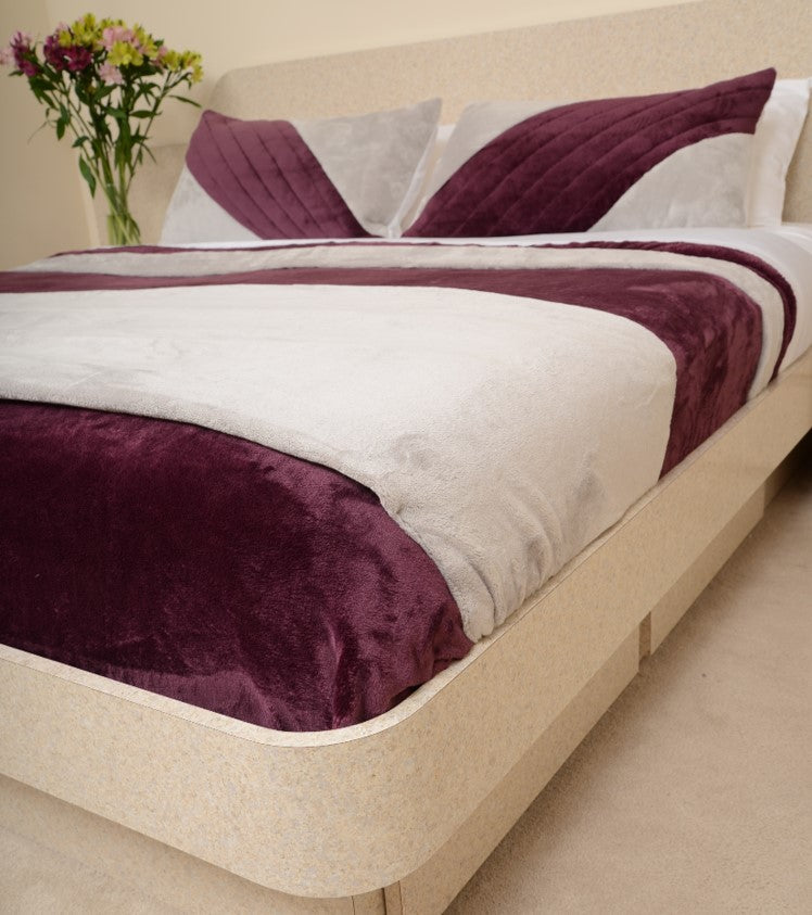 Burgundy & Silver King/Cal King