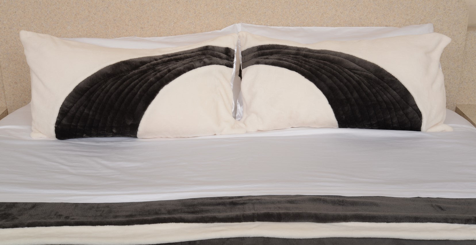 Charcoal & Cream Arc of Love King/Cal King