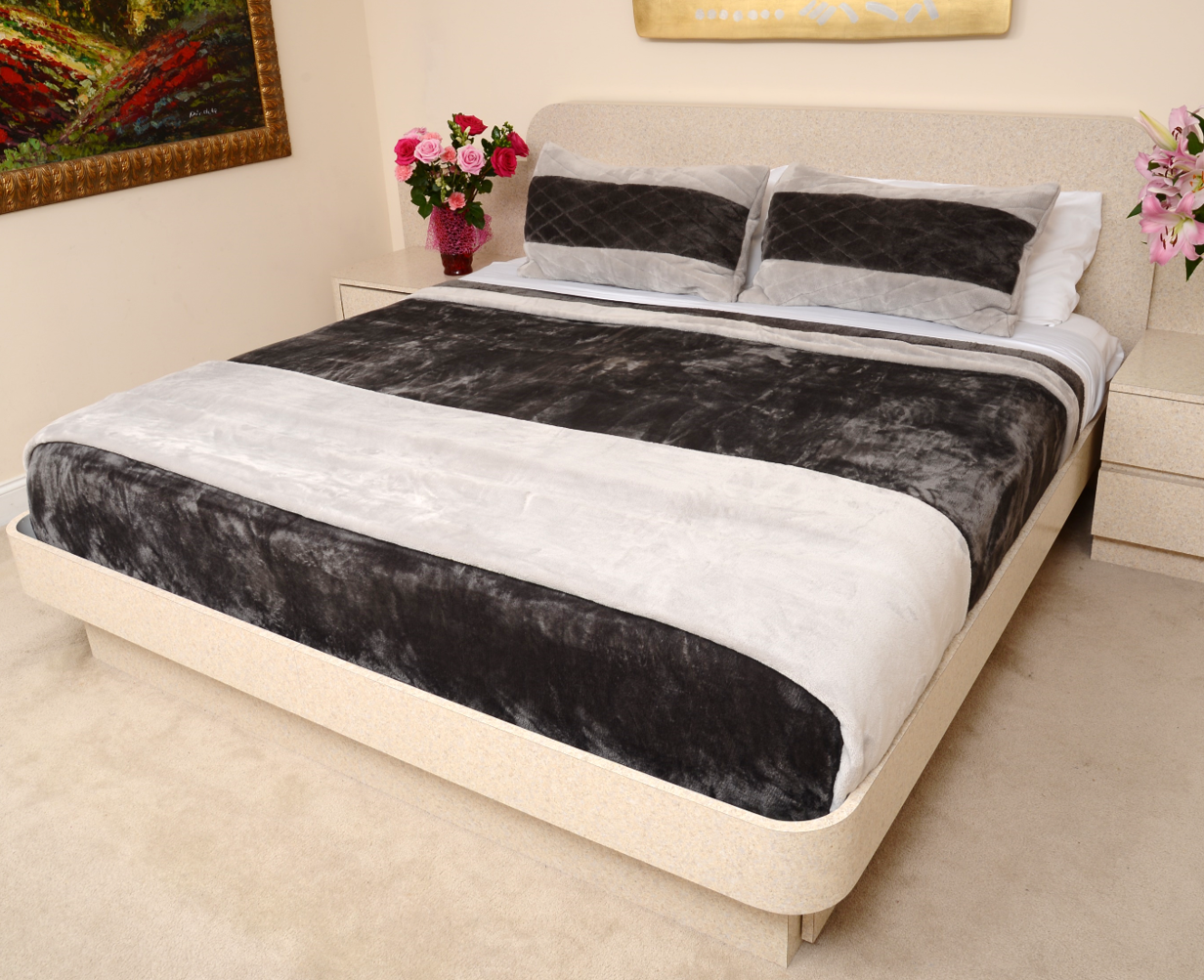 Charcoal & Light Gray King / Cal King