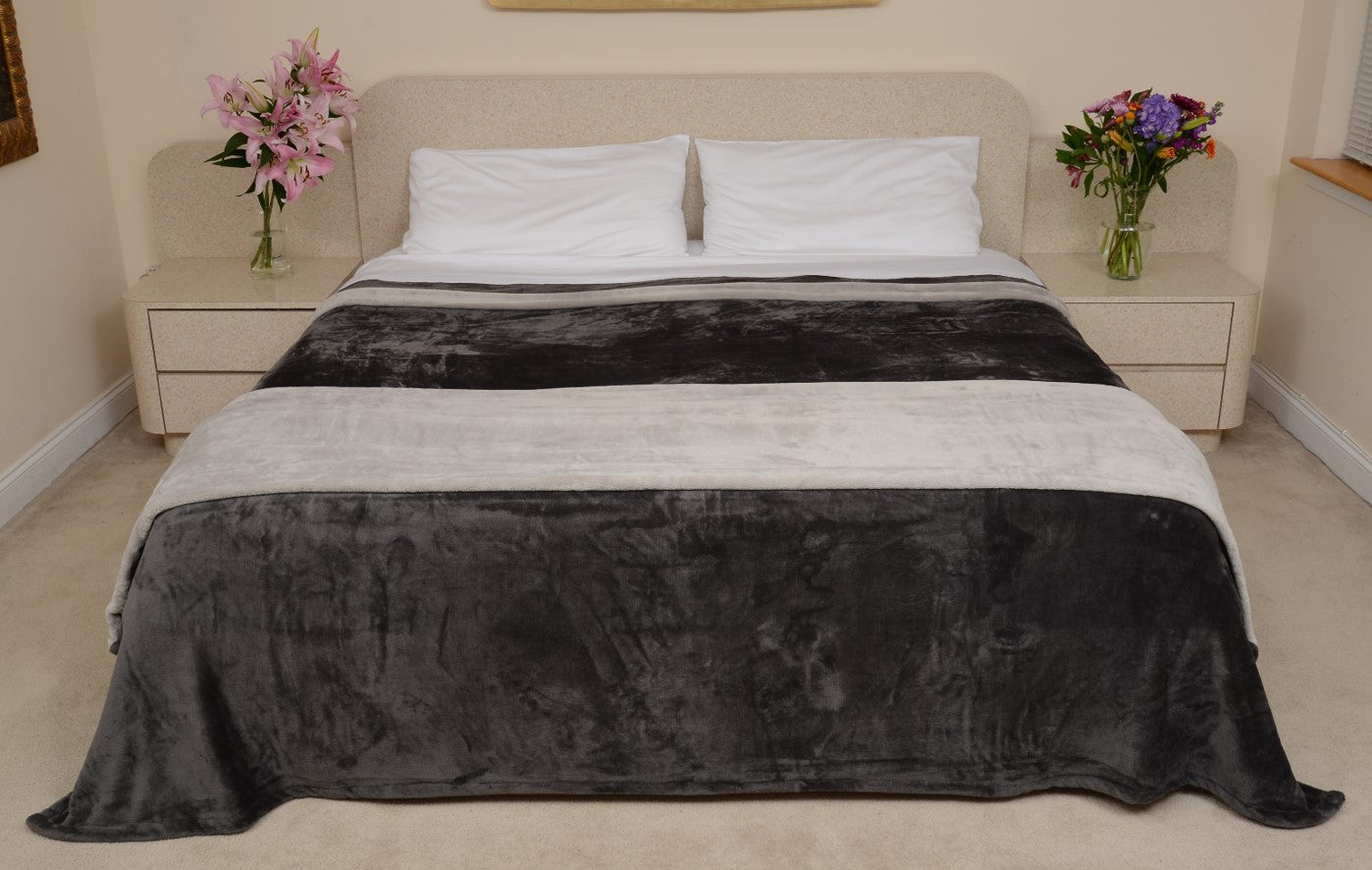 Charcoal & Silver - A Grayt Combination King / Cal King