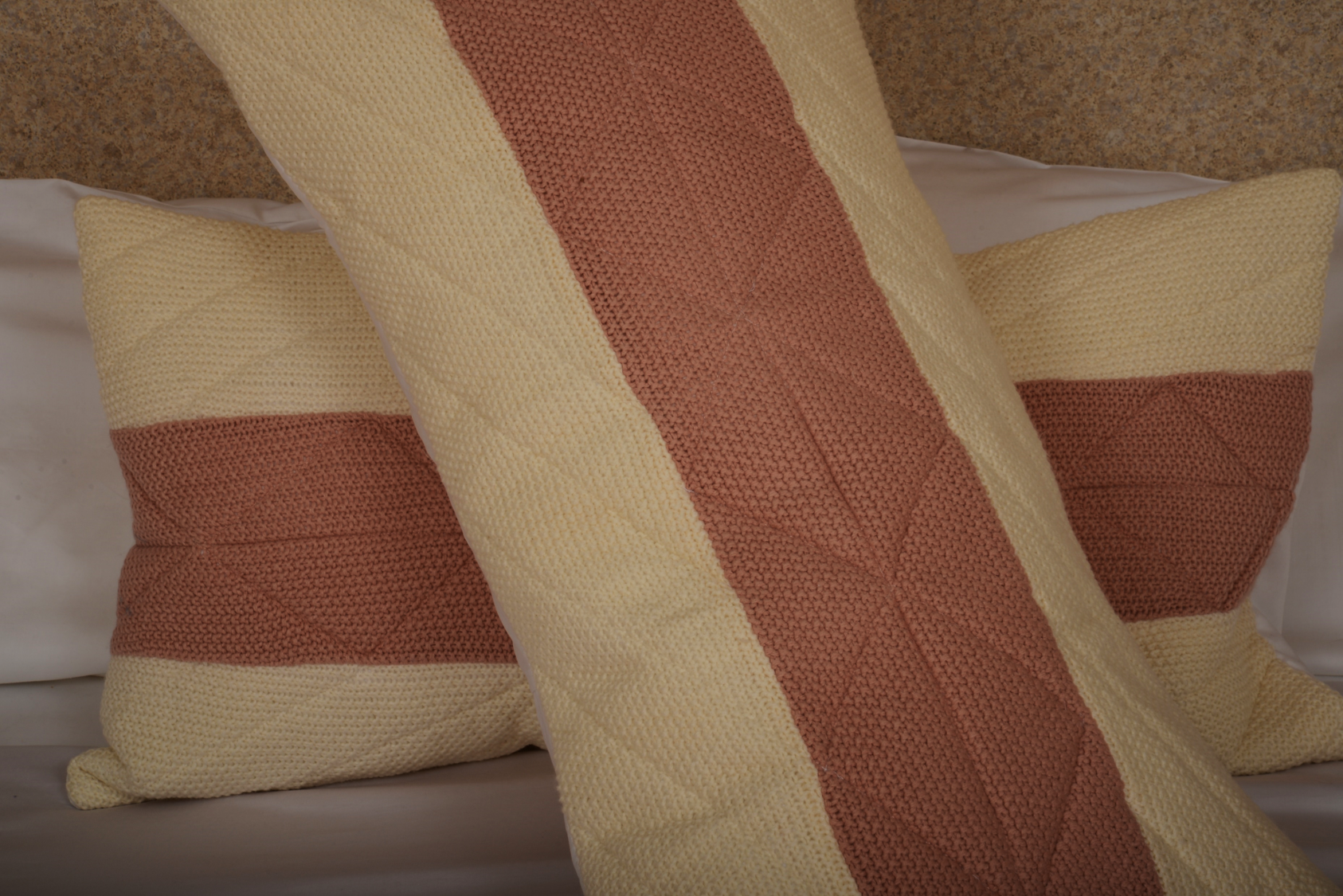 Coral & Cream Poly-Knit King/Cal King