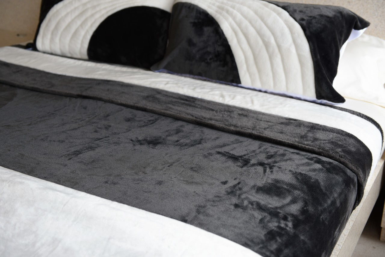 Charcoal & Ivory King/Cal King
