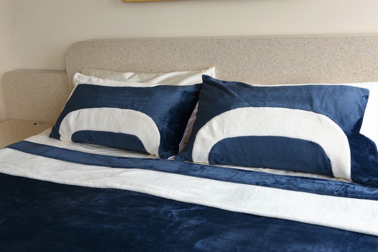 Tardis & Off-White Cream King/Cal King