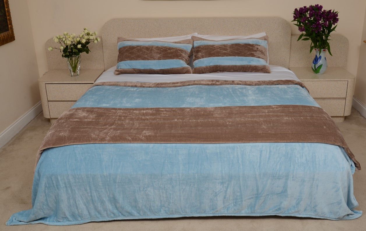 Light Blue & Brown King / Cal King