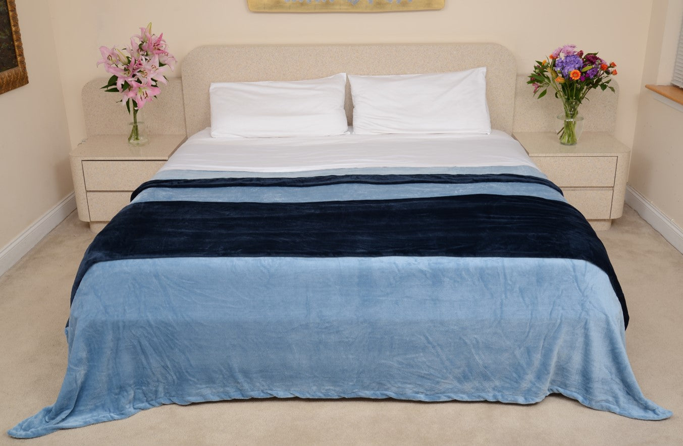 Light Blue & Navy King/Cal King