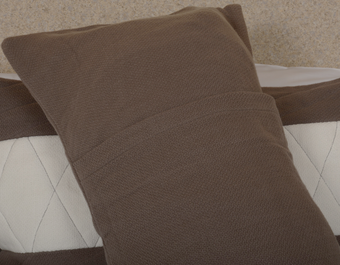 Off-White Cream & Grey Cotton King/Cal King