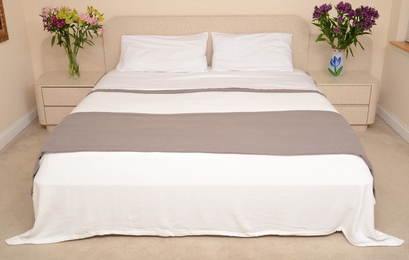 Off-White Cream & Grey Cotton King/Cal King