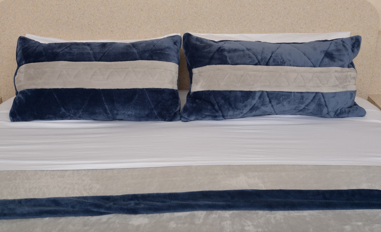 Silver Gray & Navy Blue King/Cal King