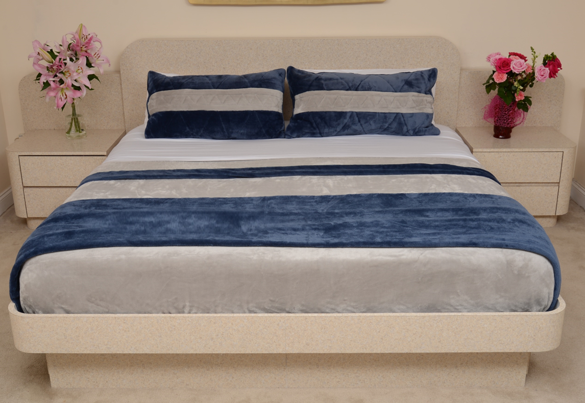 Silver Gray & Navy Blue King/Cal King