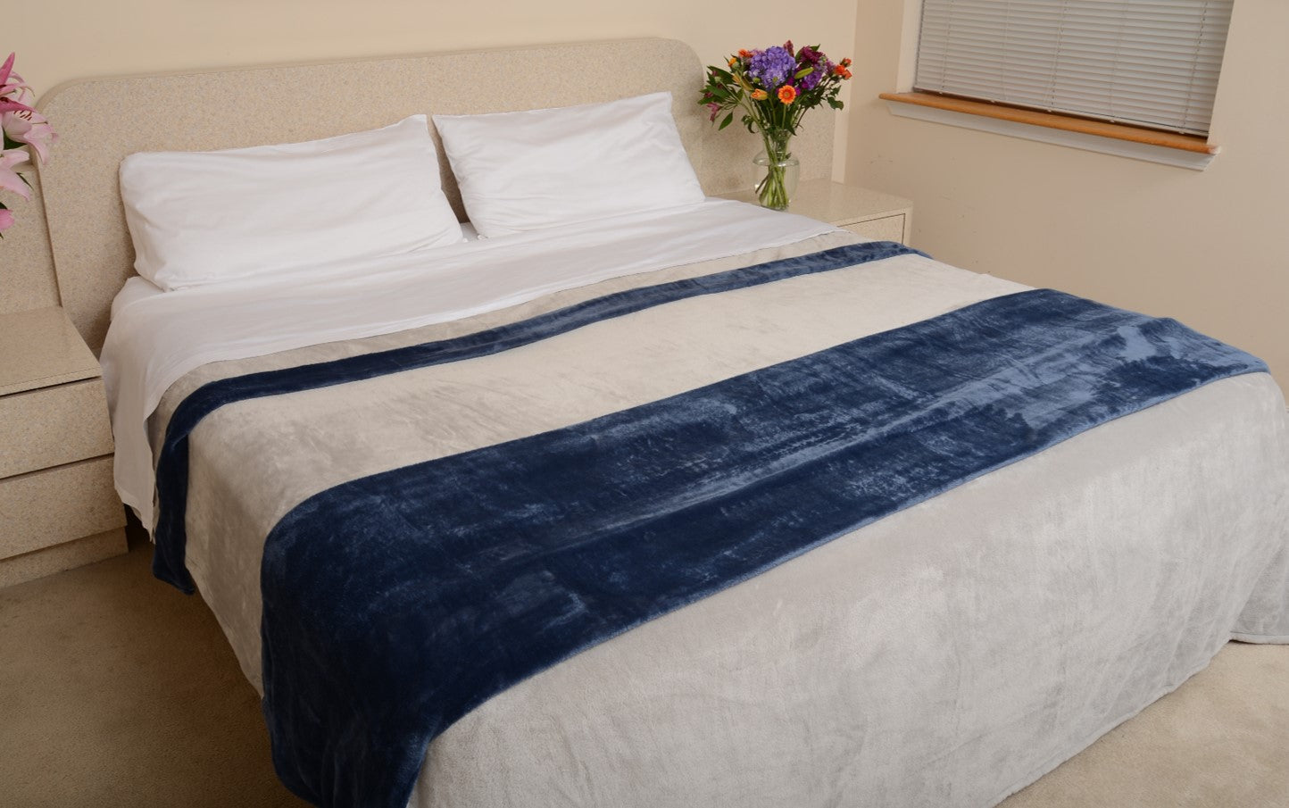 Silver Gray & Navy King/Cal King