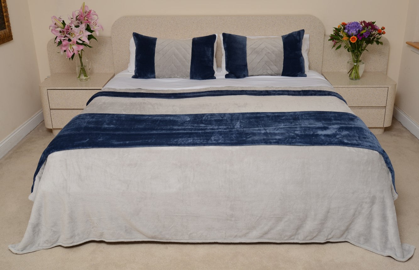 Silver Gray & Navy King/Cal King