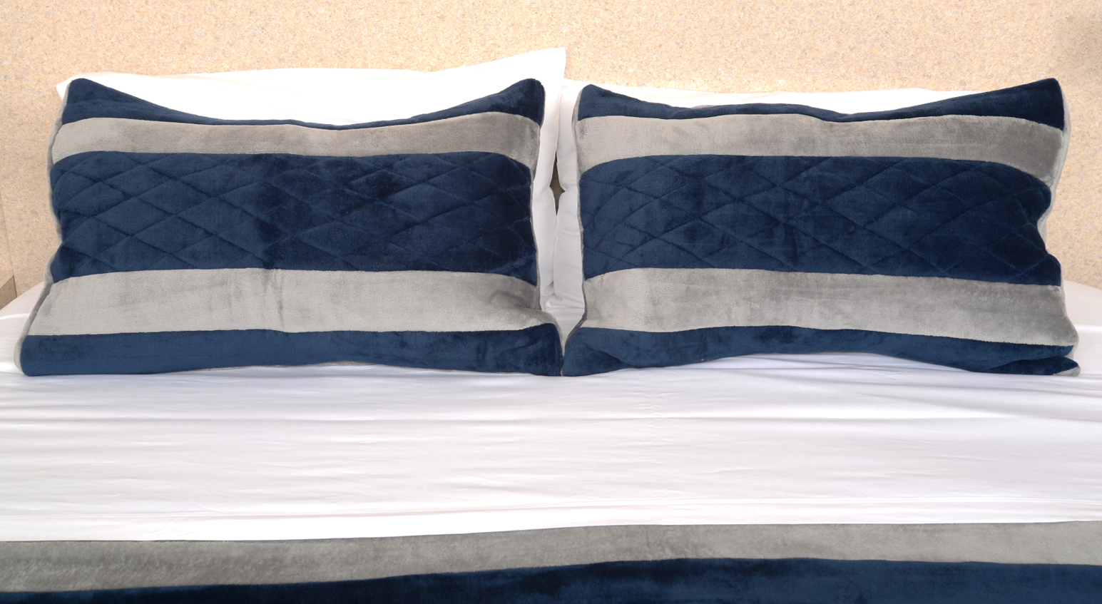 Silver & Navy King/Cal King