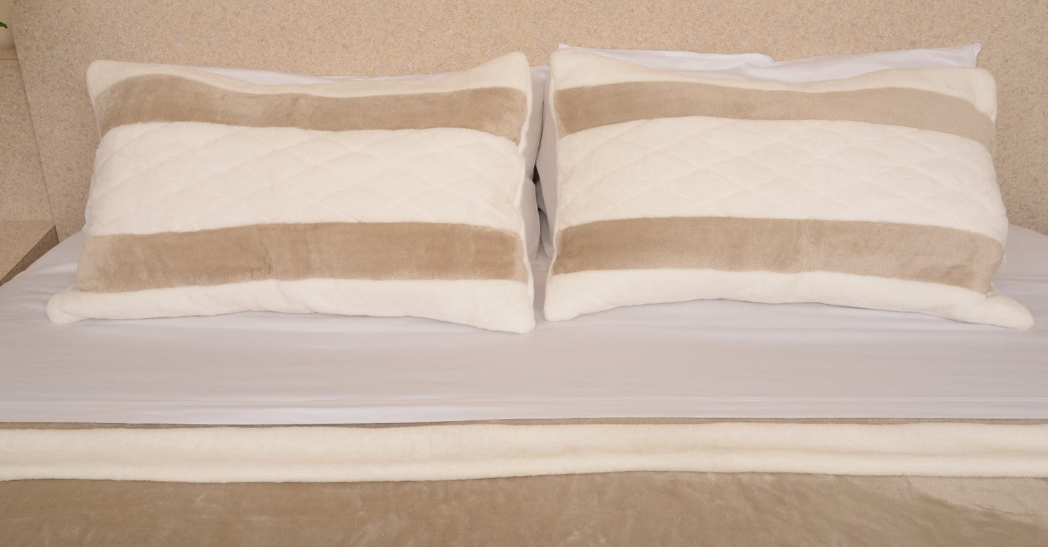 Tawney & Cream King / Cal King