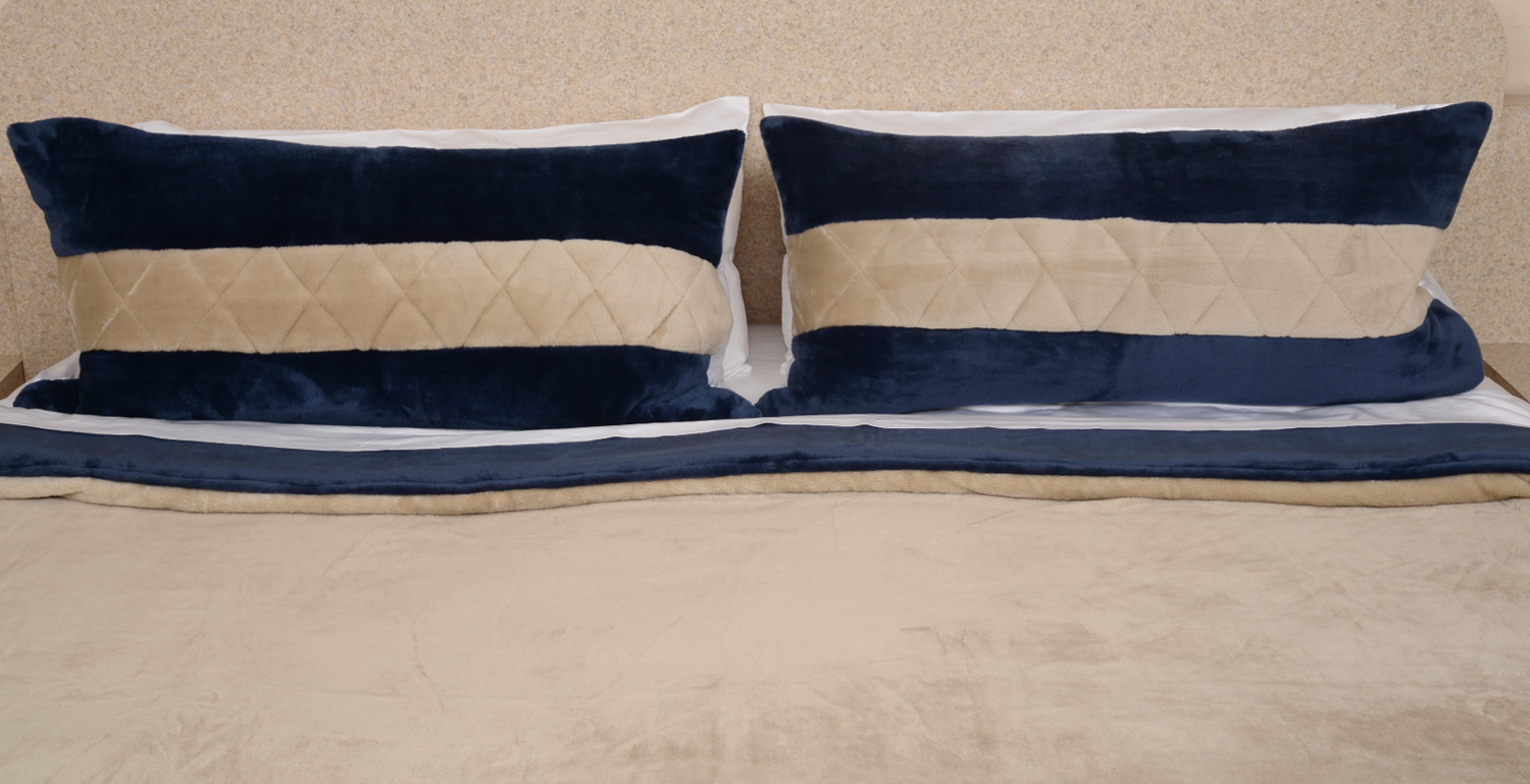 Tawney & Navy King/Cal King