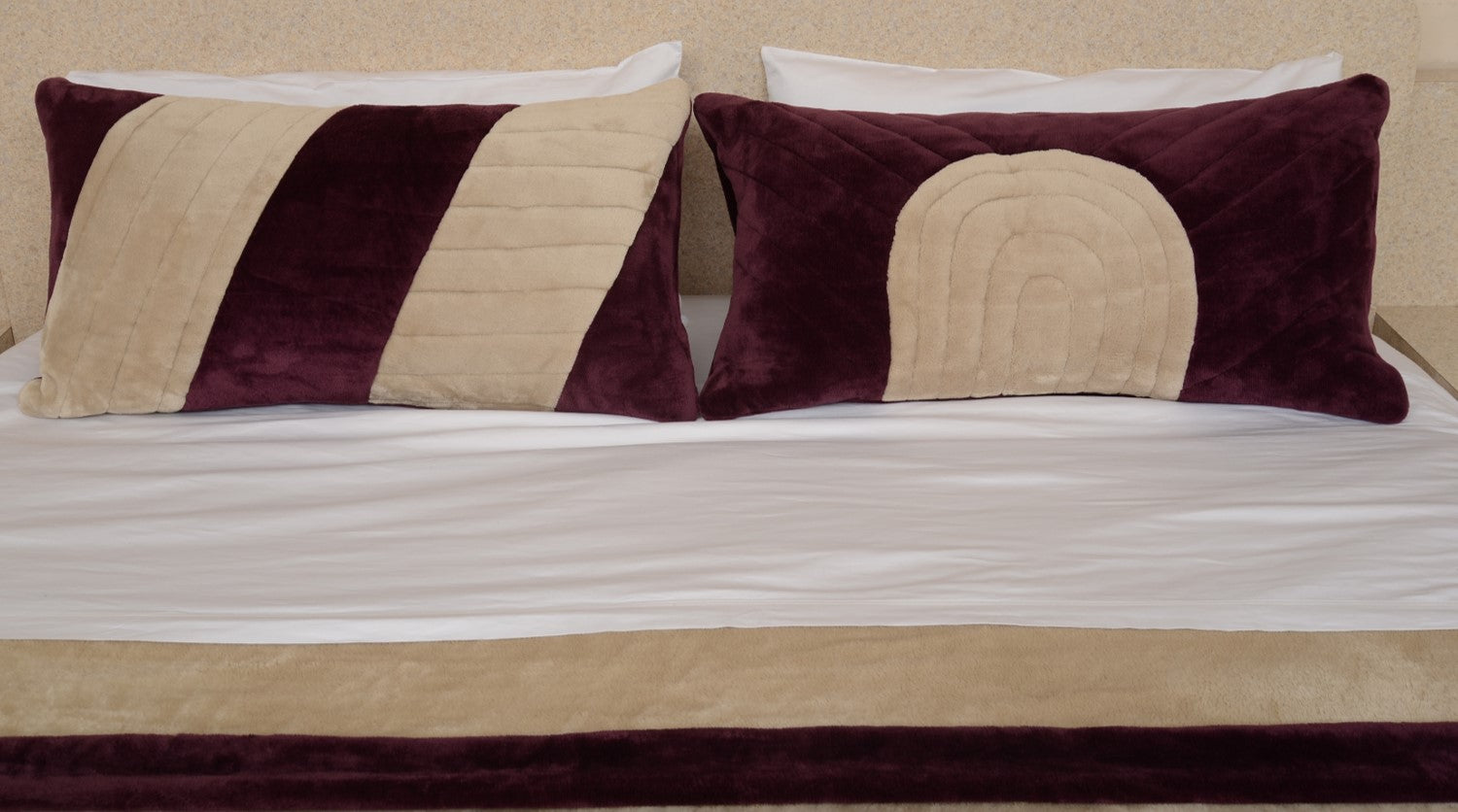 Tawney Taupe & Burgundy King/Cal King