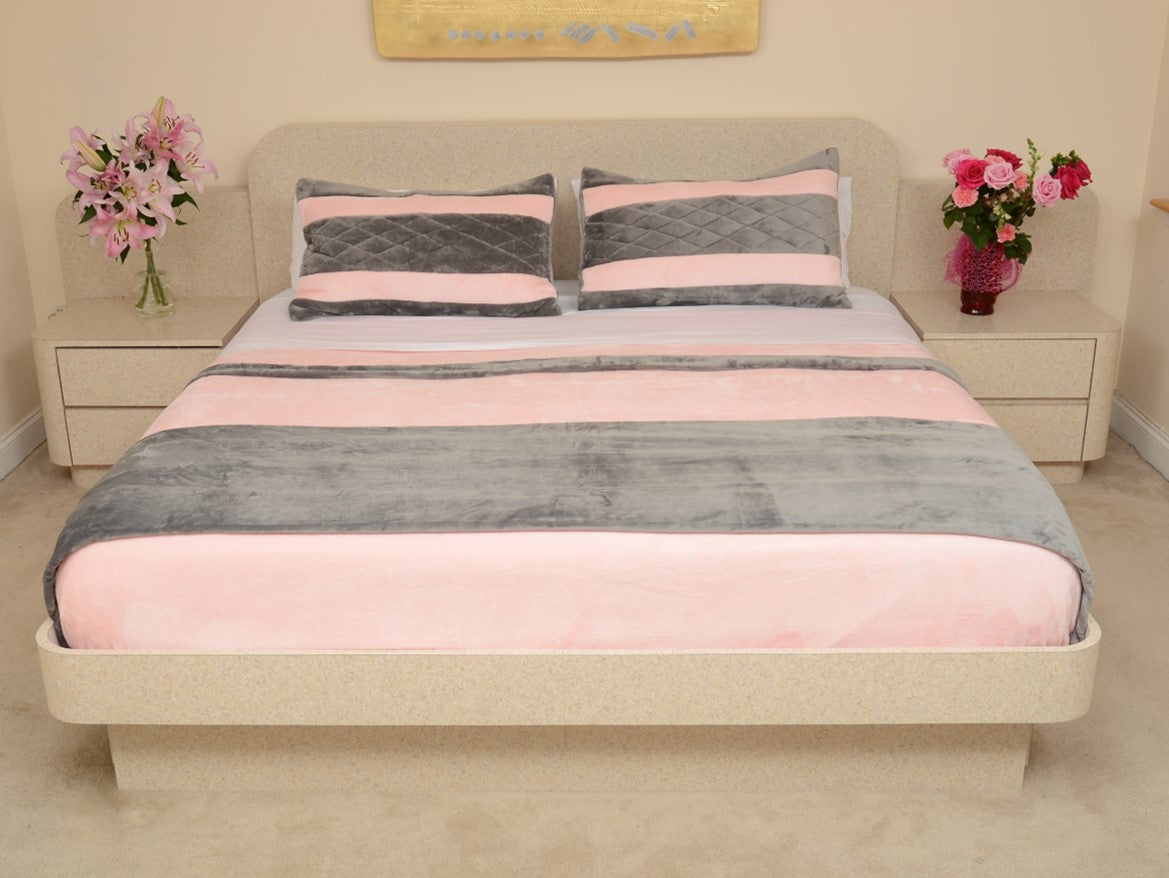 Pink & Silver King/Cal King